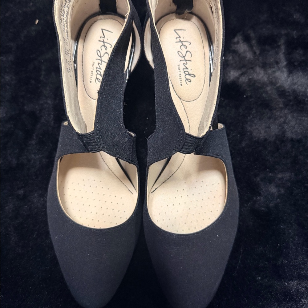 Life Stride Women's Black Heels